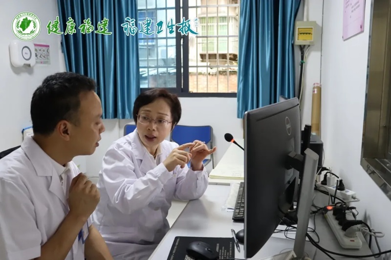谈球吧