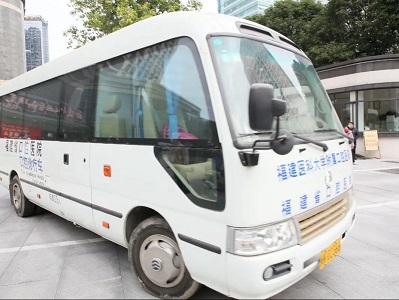 谈球吧