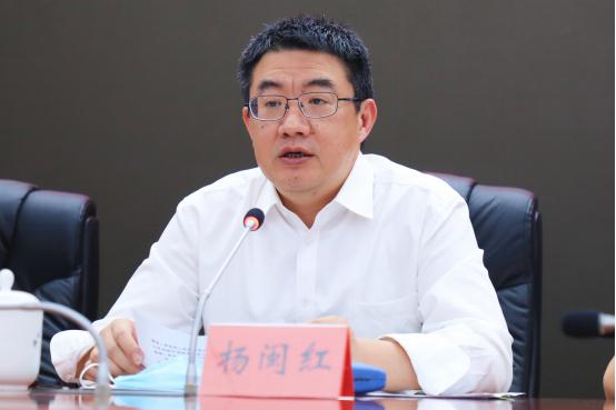 谈球吧